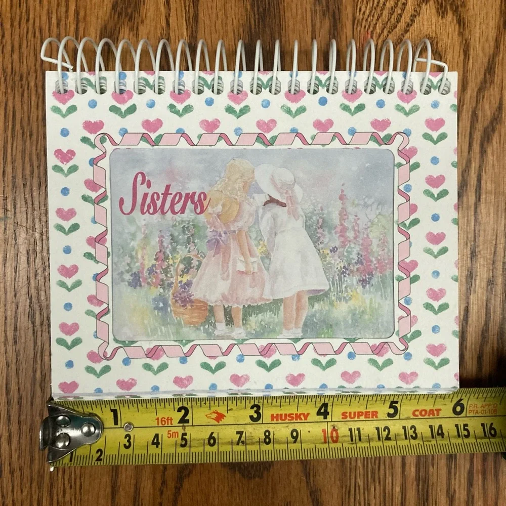 🌷👯‍♀️🗓️👯‍♀️🌷Sisters Spiral Perpetual Calendar - VINTAGE 1994 -Great Condition